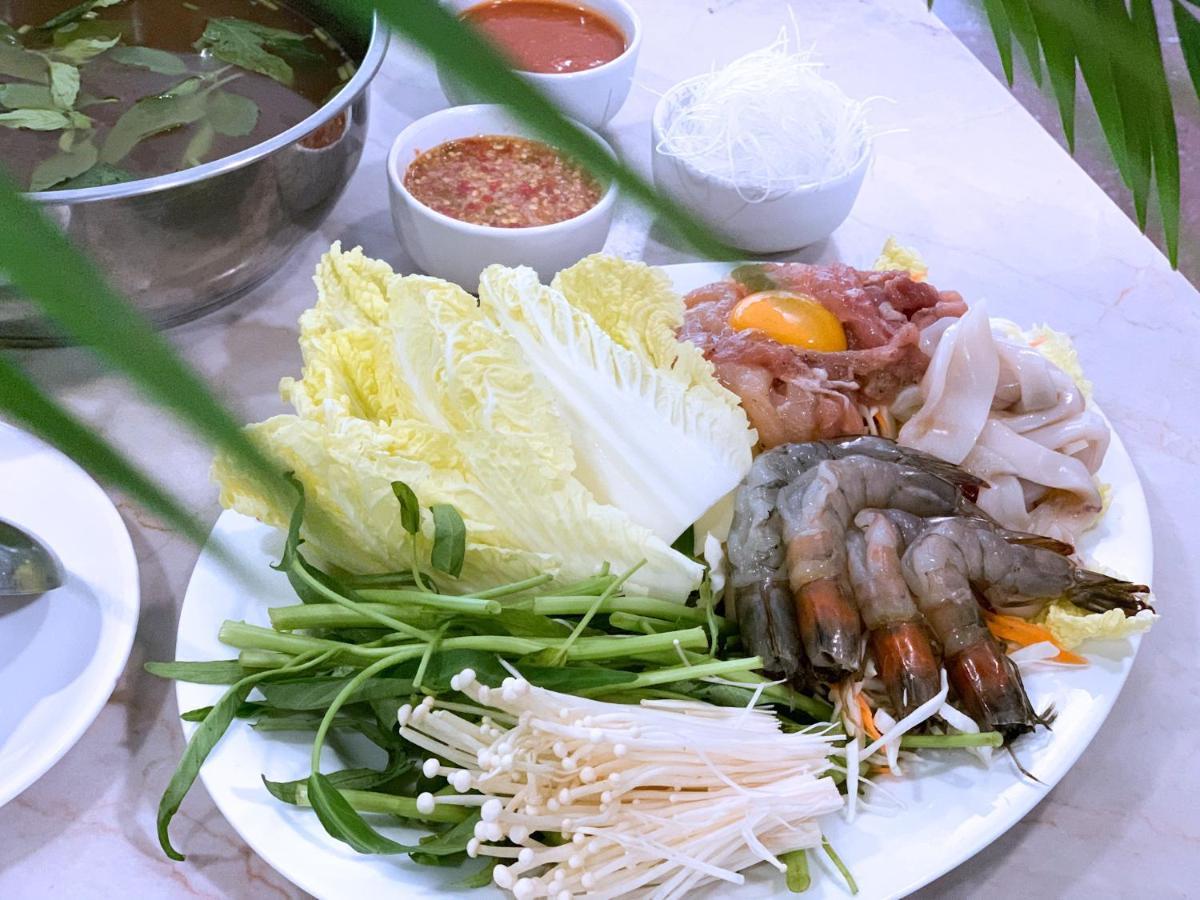 Watana Hotel Bangkok Esterno foto